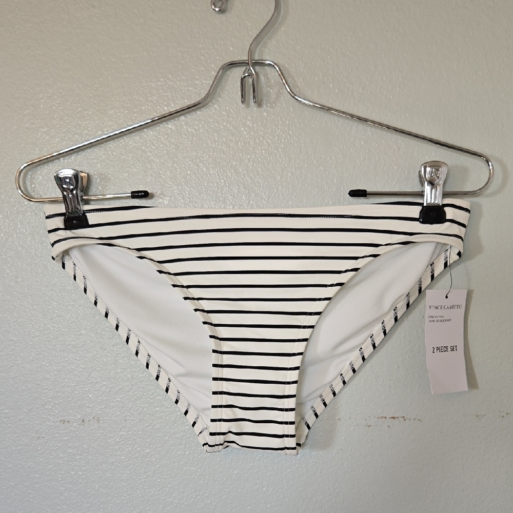 Vince Camuto | NWT Black & White Striped Bikini Bottoms Size XS